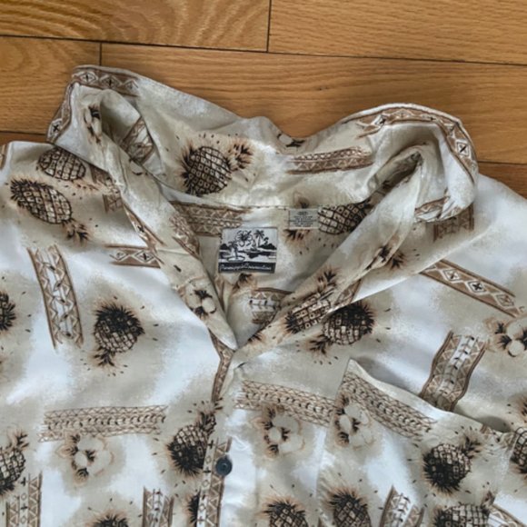 Hawaiian Uncle Shirt - Picture 3 of 3